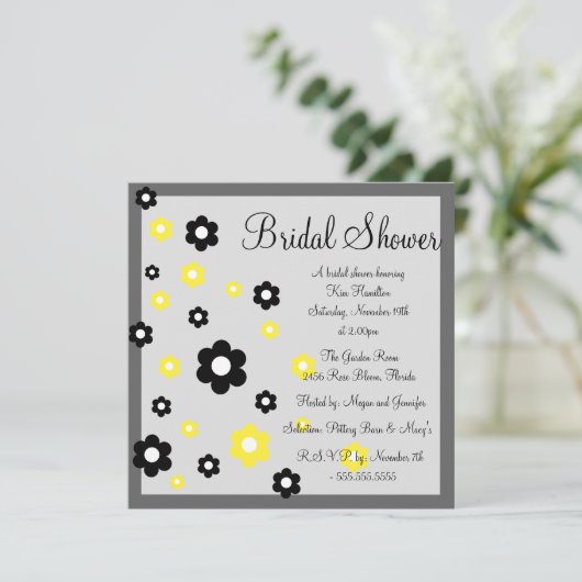 Blumengelb & Graue Brautdusche Einladung (Stehend Vorderseite)