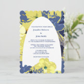 Blumengelbe, blaue Künstlerische Arch-Hochzeit Einladung (Stehend Vorderseite)