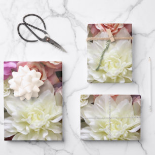 Blumengeschenkverpackung mit Dahlien und Rose, 3 B Geschenkpapier Set