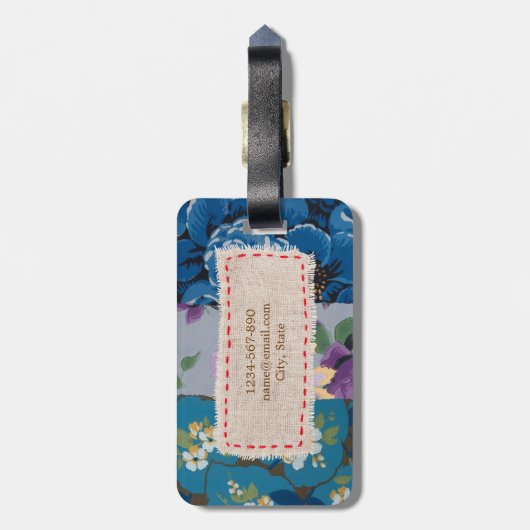 Blumengewebe-Patchwork (blau) personalisiert Gepäckanhänger (Rückseite vertikal)
