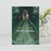 Blumengrün Kleid QR Code Quinceanera Einladung (Stehend Vorderseite)