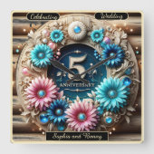 Blumenharmonie: Perfekte Jubiläumsdesign-Idee Quadratische Wanduhr (Vorderseite)