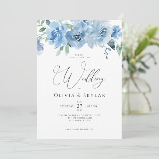 Blumenhellblauer QR-Code in einer Hochzeit Einladung (Stehend Vorderseite)