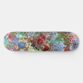 Blumenherz auf Collage Skateboard (Horizontal)