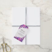 Blumenhochzeit danke. Rosa und violette Blumen Geschenkanhänger (Mit Garn)
