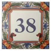 Blumenhund mit eigener Hausnummer Schild Plaque Fliese (Vorderseite)