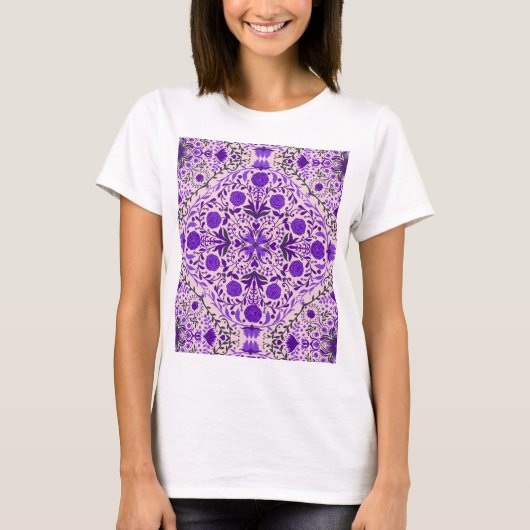 Blumenkacheln in violett- und wattenrosa T-Shirt (Vorderseite)
