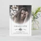 Blumenklassische schicke Typografie Foto Abschluss Einladung (Stehend Vorderseite)