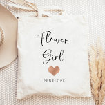 Blumenmädchen | Trendy Script und Herz Tragetasche<br><div class="desc">Diese hübsche,  stilvolle Tasche für das Blume-Mädchen verfügt über eine trendige,  handgeschriebene Schrift in schwarz,  mit einem kleinen Imitat Rose Gold Look Herz und ein Platz für ihren Namen.</div>