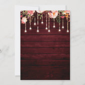 Blumenmaroon Holz Rustikales Brautparty Einladung (Rückseite)