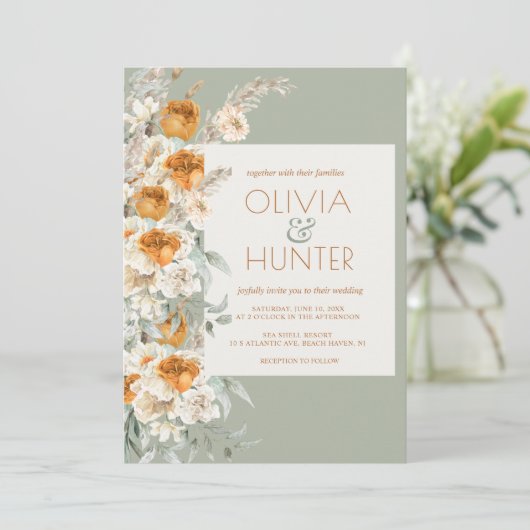 Blumenmodern Silver Sage Green All-in-One Hochzeit Einladung (Stehend Vorderseite)