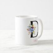 Blumenmonogramm Name D Schwarze Polka-Dot-Tasse Kaffeetasse (VorderseiteRechts)