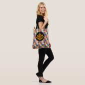 Blumenmuster auf dem gesamten Stoff Tasche (Am Model)