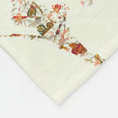 Blumenmuster auf der SahneFleecedecke bywhacky Fleecedecke (Ecke)