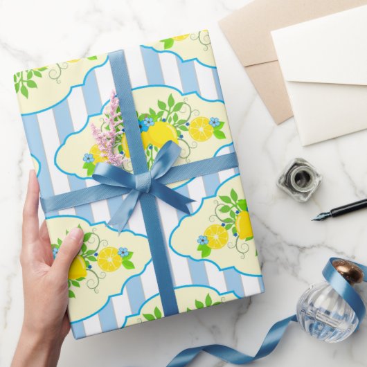 Blumenmuster Blau und Gelb Lemons Blumenmuster Geschenkpapier (Schenken)