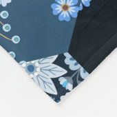 Blumenmuster, Denim Patchwork: blaues Muster. Fleecedecke (Ecke)