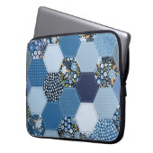 Blumenmuster, Denim Patchwork: blaues Muster. Laptopschutzhülle (Vorderseite Links)