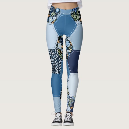Blumenmuster, Denim Patchwork: blaues Muster. Leggings (Vorderseite)