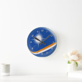 Blumenmuster der Clock Marshall Island Runde Wanduhr (Zuhause)