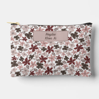 Blumenmuster Herbstfarben Text und Name Zubehörtasche