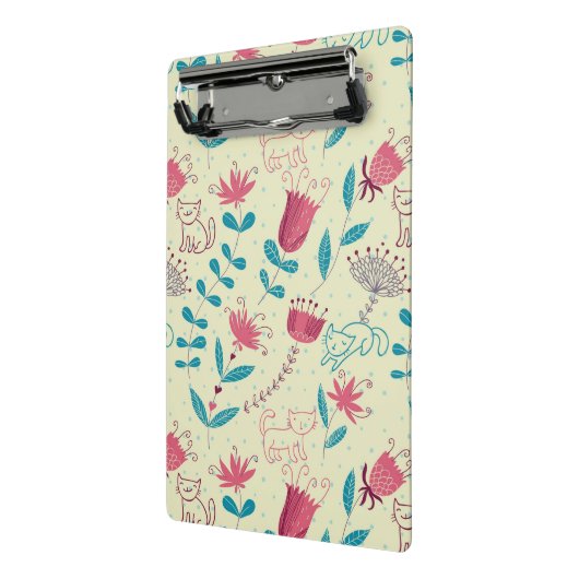 Blumenmuster mit Cartoonkatzen Mini Klemmbrett (Gewinkelt2)