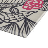 Blumenmuster mit Cartoonvögeln Schneidebrett (Ecke)