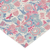 Blumenmuster mit Vogel und Schmetterling Kurzer Tischläufer (Ecke)