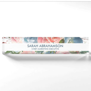 Blumenmuster Rose Blush Pink und Dusty Blue Desk-Z Namensplakette