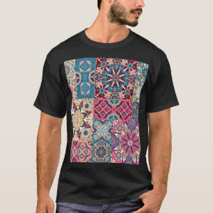 Blumenmuster: Vintages kariertes Muster. T-Shirt