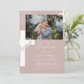 Blumenneutrales Cross-Minimalistisch Baptim-Foto Einladung (Stehend Vorderseite)