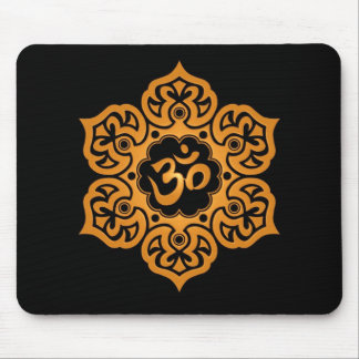 Blumenohm-Entwurf (Gold) Mousepad
