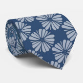 Blumenpedale auf Blau Krawatte (Gerollt)