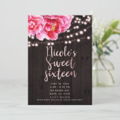Blumenrosa Braun Rustikales Holz & Lights Süß 16 Einladung (Stehend Vorderseite)