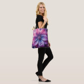 Blumenrosa und Lila Lilac Tasche (Am Model)