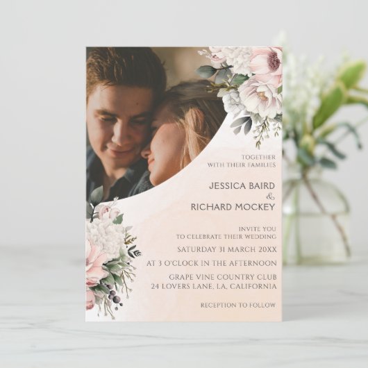 Blumenrot Rosa Hochzeitsfeier Foto Einladung (Stehend Vorderseite)