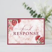 Blumenroter Marmor-Script-Hochzeitskarten RSVP Karte (Stehend Vorderseite)