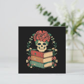 Blumenschädel auf Ihren Büchern (Stehend Vorderseite)