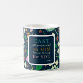 Blumenschrift 1 Peter 5:7 Kaffeetasse (Mittel)