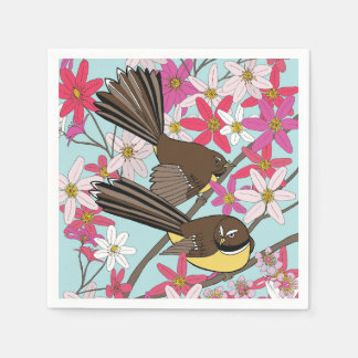 Blumenserviette und Vogelserviette Serviette