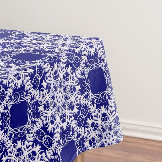 Blumenspitzemuster Tischdecke (Beispiel)