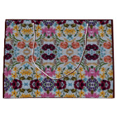 Blumenstickermuster mit schönen Blume Große Geschenktüte (Vorderseite)