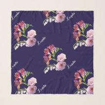 Blumenstrauß auf Blue Chiffon Scarf