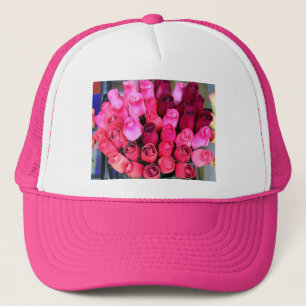 Blumenstrauß des rosa Hutes der Rosen Truckerkappe
