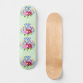 Blumenstrauss Hellgrünes Skateboard (Vorderseite)