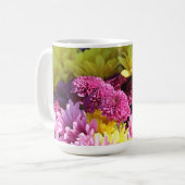 Blumenstrauß, rosa und gelbe Milchsorten Kaffeetasse (Vorderseite Links)