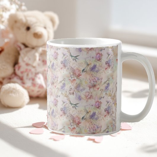 Blumenuntergrund mit Vögeln und Schmetterlingen Kaffeetasse