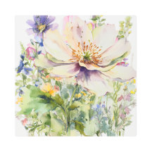 Blumenwand hängt.