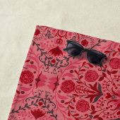 Blumenziegel in Rot und Wassermelone in Rosa Strandtuch (Beispiel)