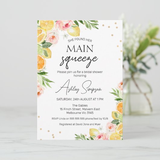 Blumenzitrus Hauptpresse Brautparty gefunden Einladung (Stehend Vorderseite)