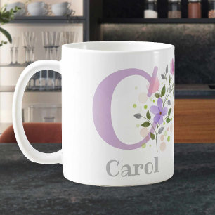 Blumig gestaltete Kaffeetasse mit Namen und Initia